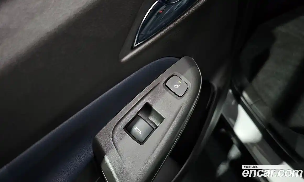 Chevrolet 볼트 EUV 2022 0.2 автомат (гидро), фото 20
