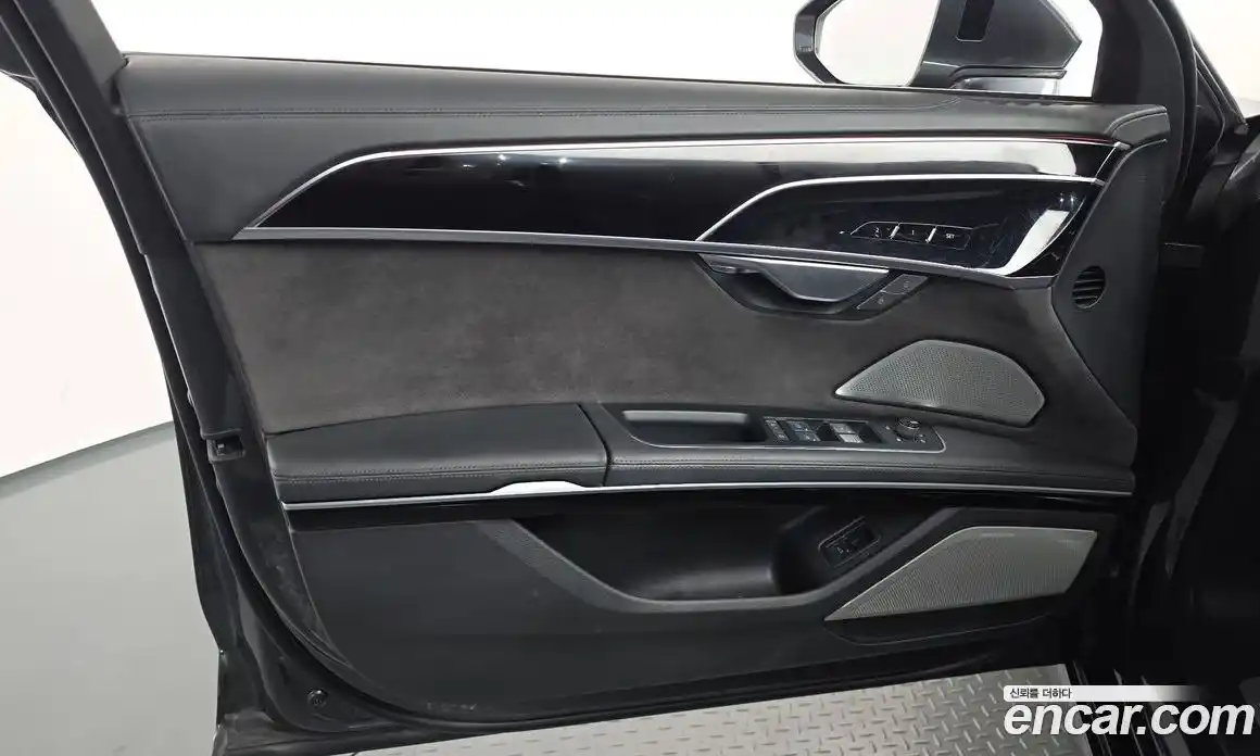 Audi A8 2019 3.0 автомат (гидро), фото 14