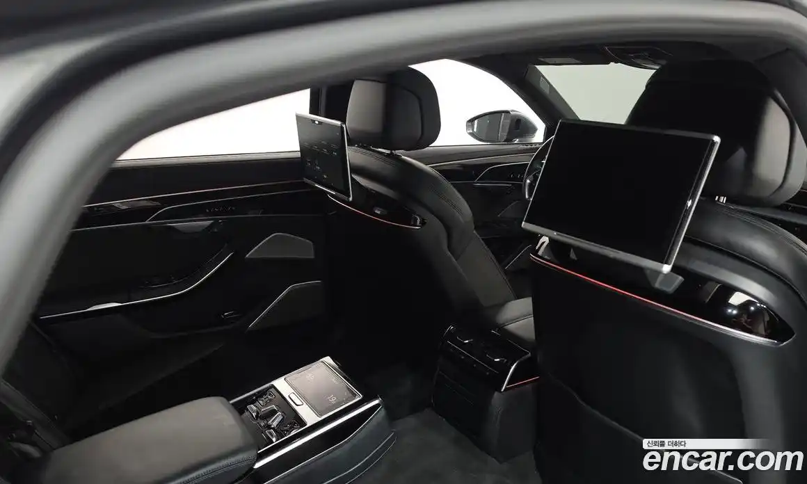 Audi A8 2019 3.0 автомат (гидро), фото 26