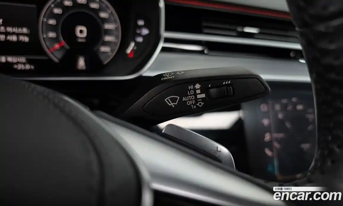 Audi A8 2019 3.0 автомат (гидро), фото 30