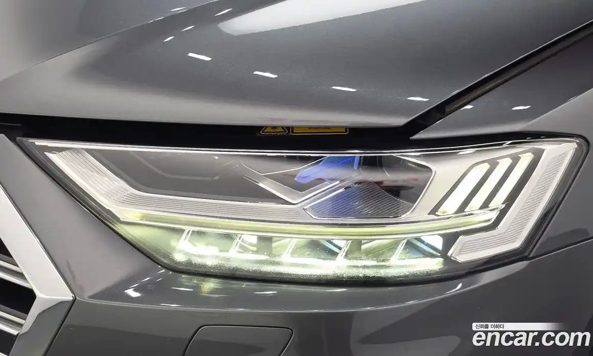 Audi A8 2019 3.0 автомат (гидро), фото 8