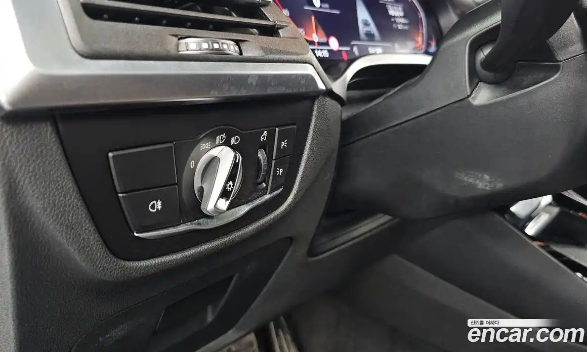 BMW X3 2023 2.0 автомат (гидро), фото 24