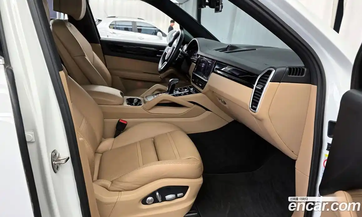 Porsche Cayenne 2020 3.0 автомат (гидро), фото 16