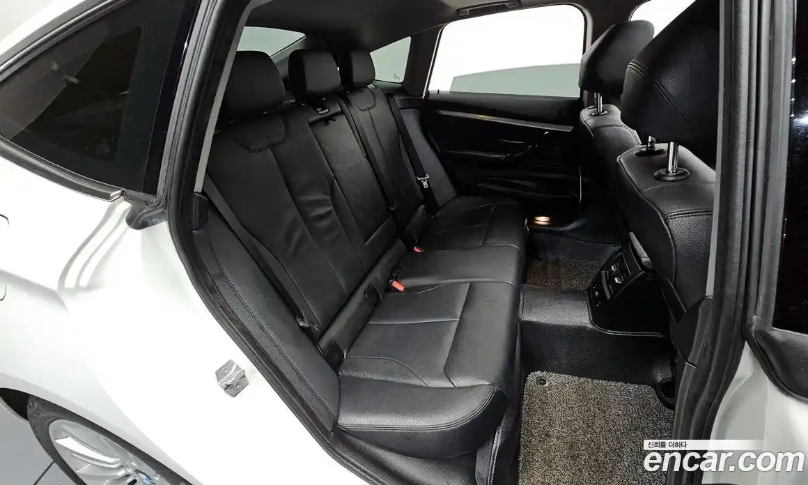 BMW 3 серия 2020 2.0 автомат (гидро), фото 17