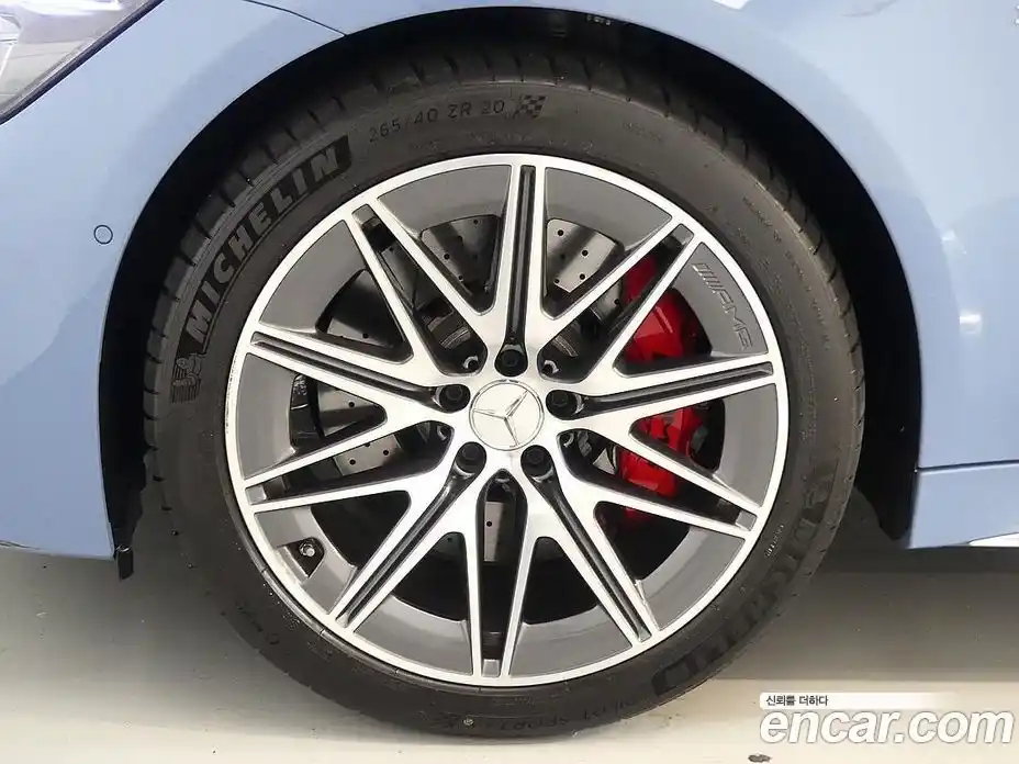 Mercedes-Benz AMG GT 2024 3.0 гидро, фото 4 Mercedes-Benz AMG GT 2024 3.0 гидро, фото 4