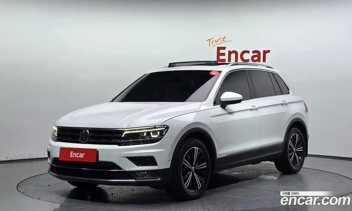 Volkswagen Tiguan 2020 2.0 автомат (гидро), фото 1