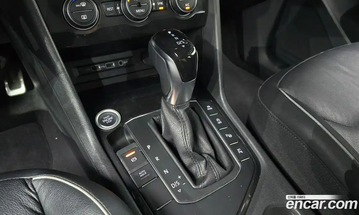 Volkswagen Tiguan 2020 2.0 автомат (гидро), фото 12