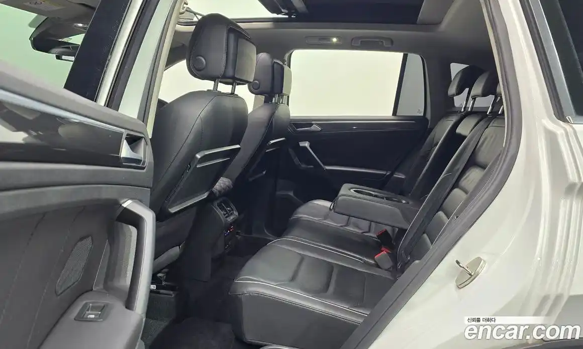 Volkswagen Tiguan 2020 2.0 автомат (гидро), фото 18