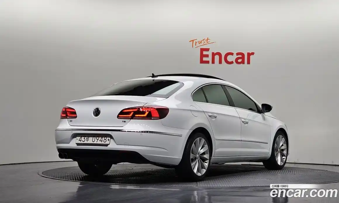 Volkswagen CC 2015 2.0 автомат (гидро), фото 2