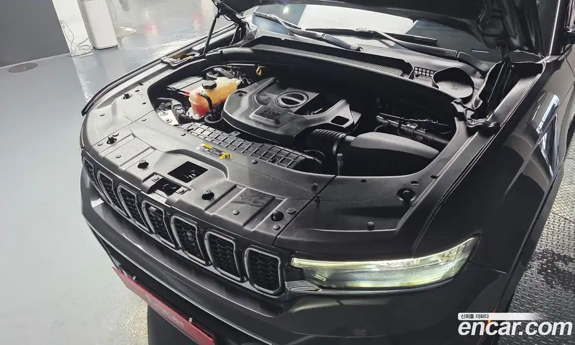 Jeep Cherokee 2022 3.6 автомат (гидро), фото 6