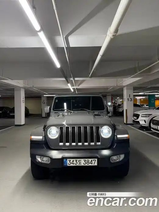 Jeep Wrangler 2021 2.0 автомат (гидро), фото 3