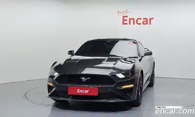 Ford Mustang 2023 2.3 автомат (гидро), миниатюра 3