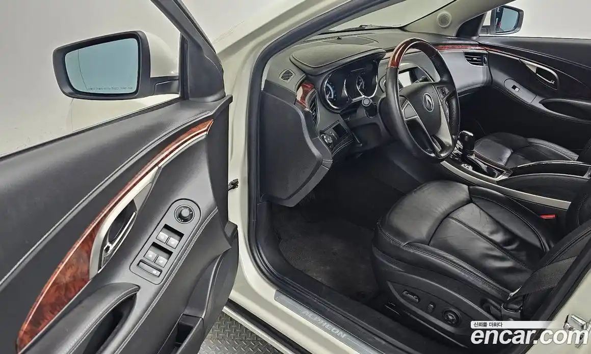 Chevrolet Alpheon 2011 2.4 автомат (гидро), фото 11