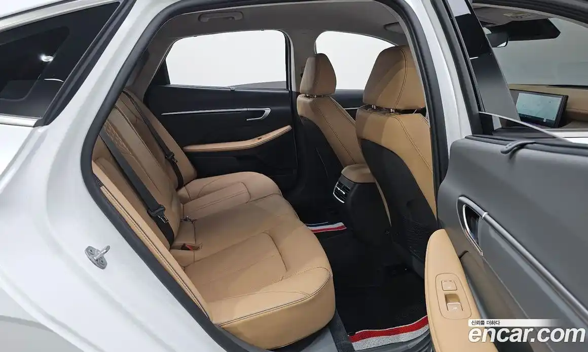 Hyundai Sonata 2025 1.6 автомат (гидро), фото 18