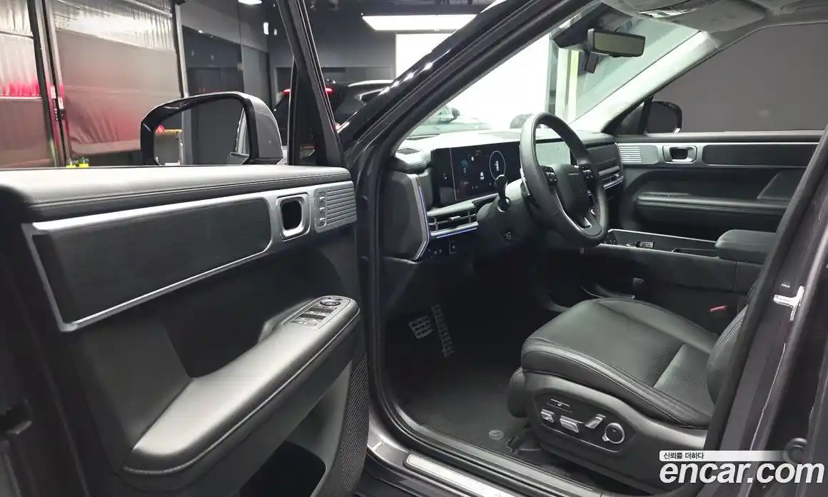Hyundai Santa Fe 2023 2.5 автомат (гидро), фото 13