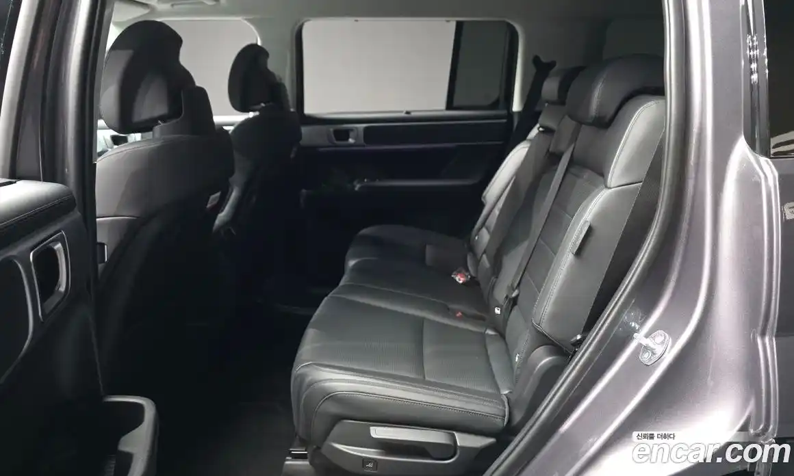 Hyundai Santa Fe 2023 2.5 автомат (гидро), фото 16