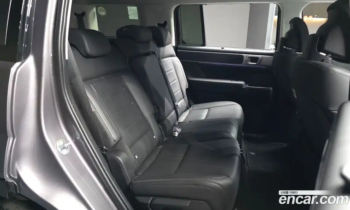 Hyundai Santa Fe 2023 2.5 автомат (гидро), фото 18