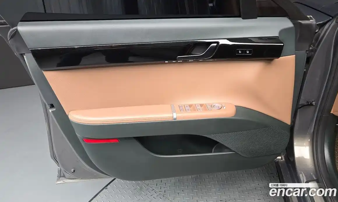 Hyundai Grandeur 2024 1.6 автомат (гидро), фото 14