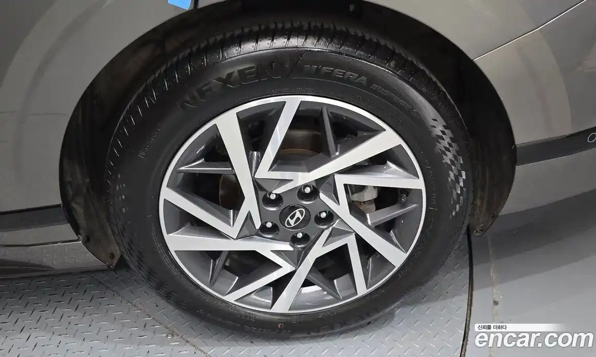 Hyundai Grandeur 2024 1.6 автомат (гидро), фото 7