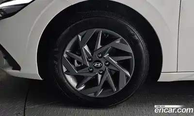 Hyundai Avante 2025 1.6 автомат (гидро), миниатюра 5