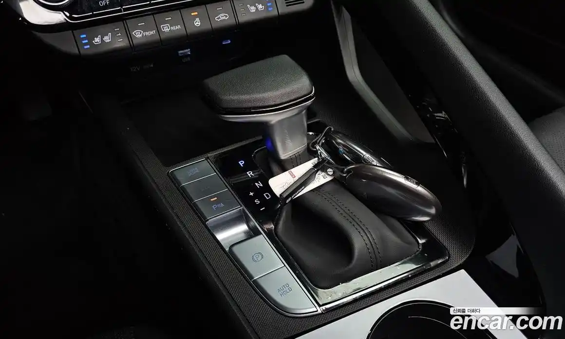 Hyundai Avante 2025 1.6 автомат (гидро), фото 9