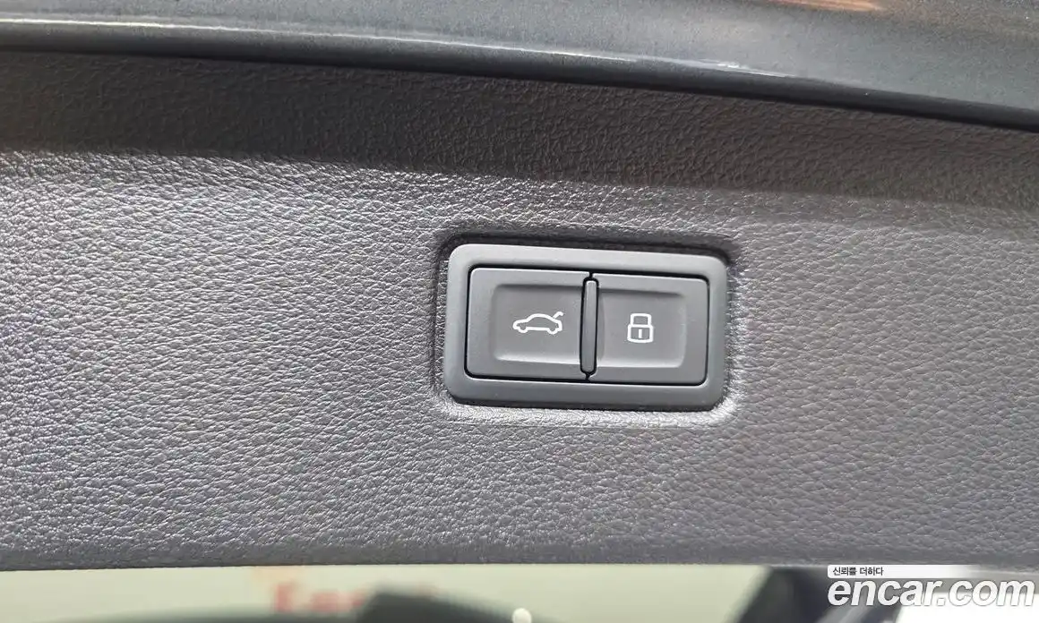 Audi Q7 2022 3.0 автомат (гидро), фото 22