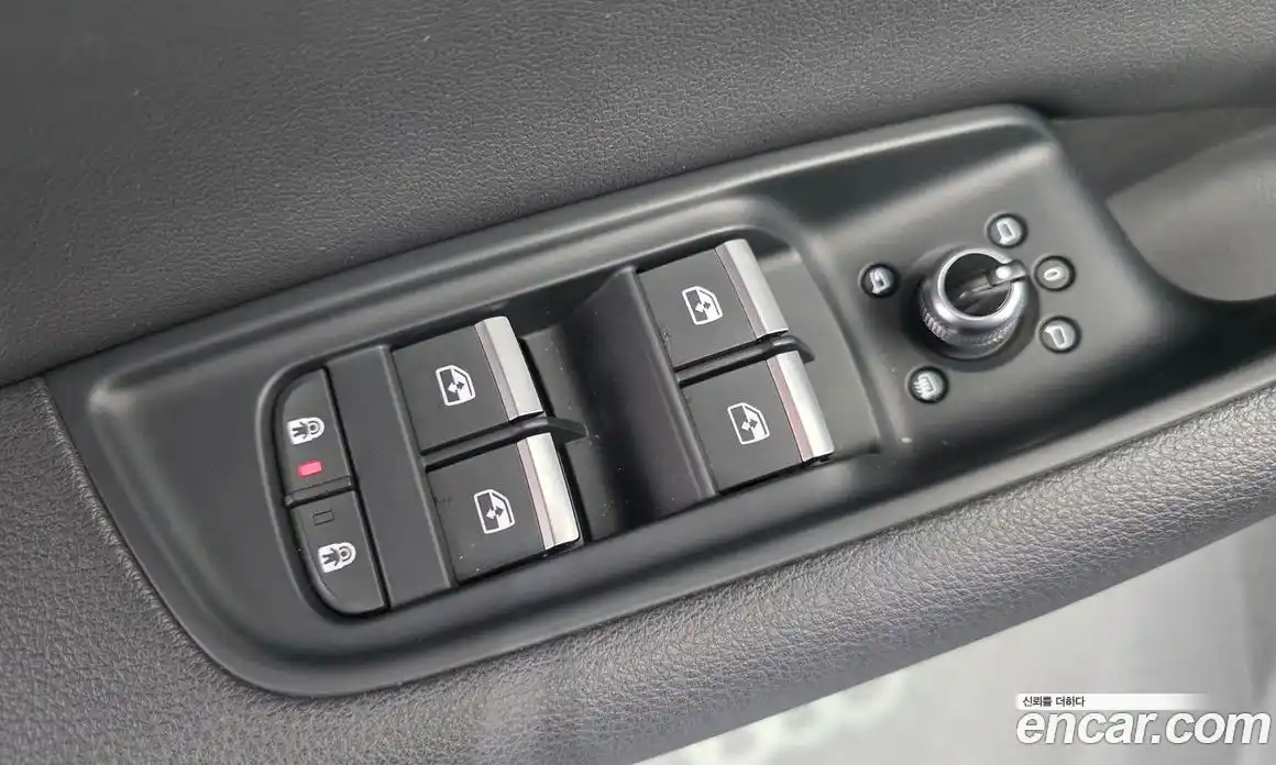 Audi Q7 2022 3.0 автомат (гидро), фото 28