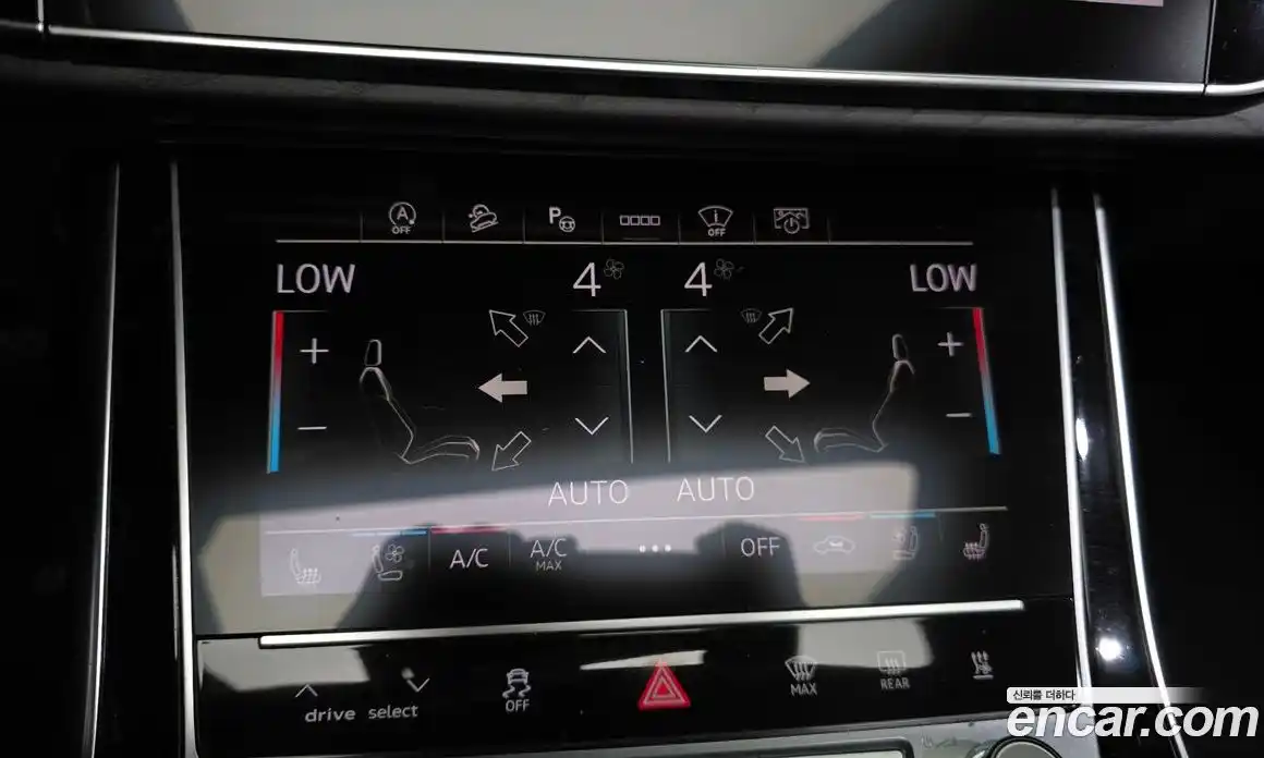 Audi Q7 2022 3.0 автомат (гидро), фото 32