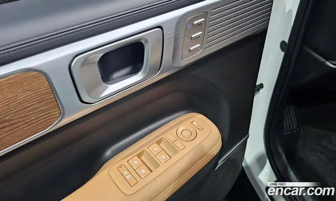 Hyundai Santa Fe 2024 1.6 автомат (гидро), фото 26