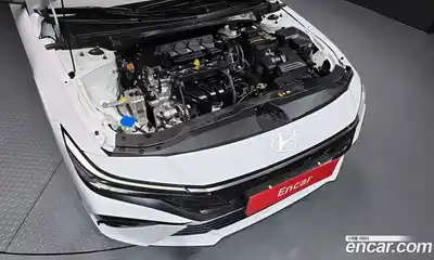 Hyundai Avante 2024 1.6 автомат (гидро), миниатюра 6