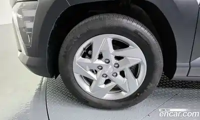 Hyundai Kona 2024 1.6 автомат (гидро), миниатюра 5
