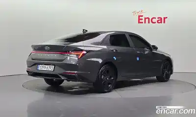 Hyundai Avante 2022 1.6 автомат (гидро), миниатюра 2