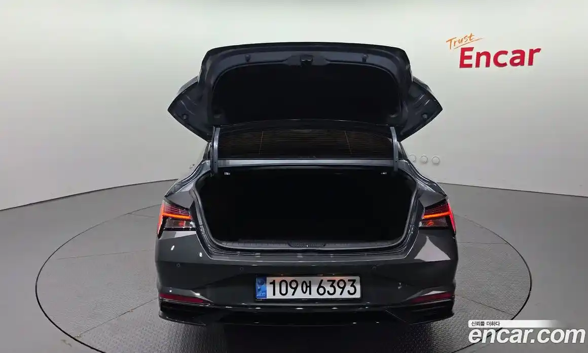 Hyundai Avante 2022 1.6 автомат (гидро), фото 26