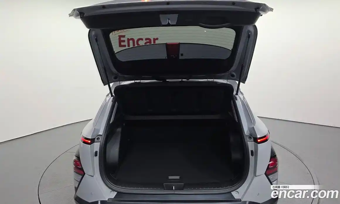 Hyundai Kona 2023 1.6 автомат (гидро), фото 20