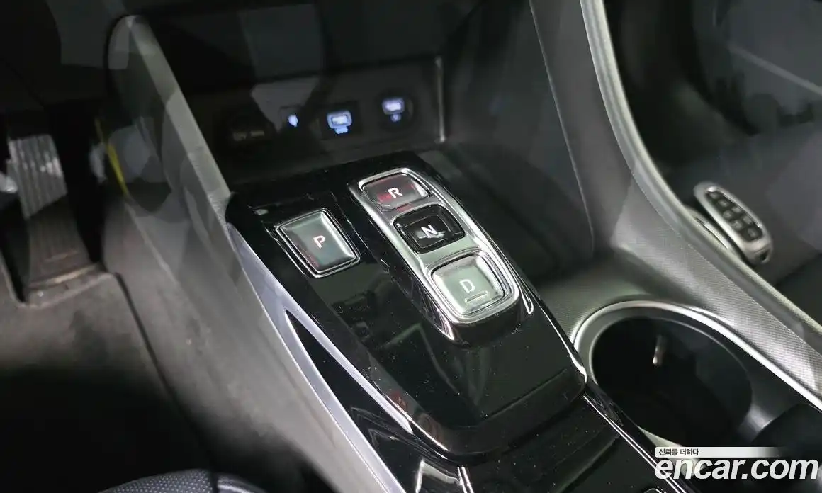Hyundai Sonata 2023 2.0 автомат (гидро), фото 12