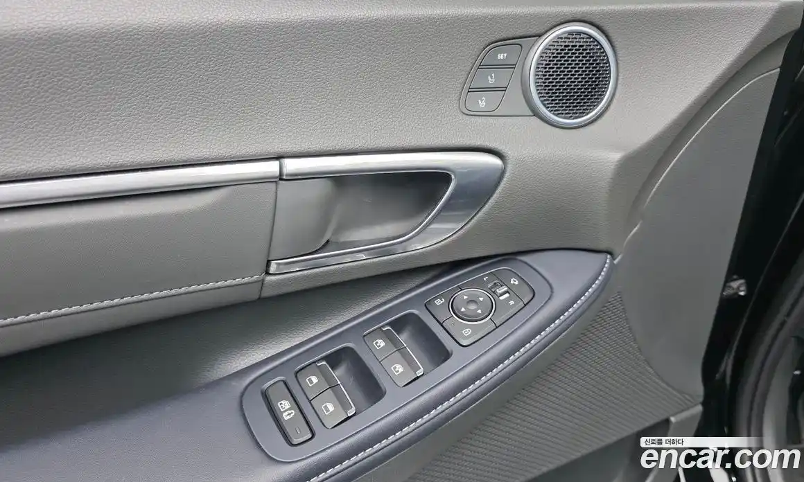 Hyundai Sonata 2023 2.0 автомат (гидро), фото 30