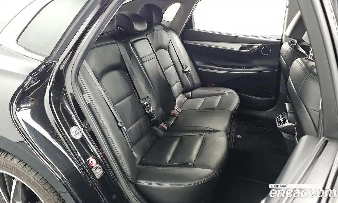 Hyundai Grandeur 2022 2.5 автомат (гидро), фото 17