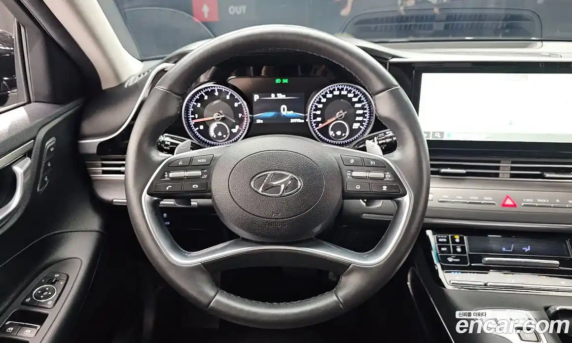 Hyundai Grandeur 2022 2.5 автомат (гидро), фото 19