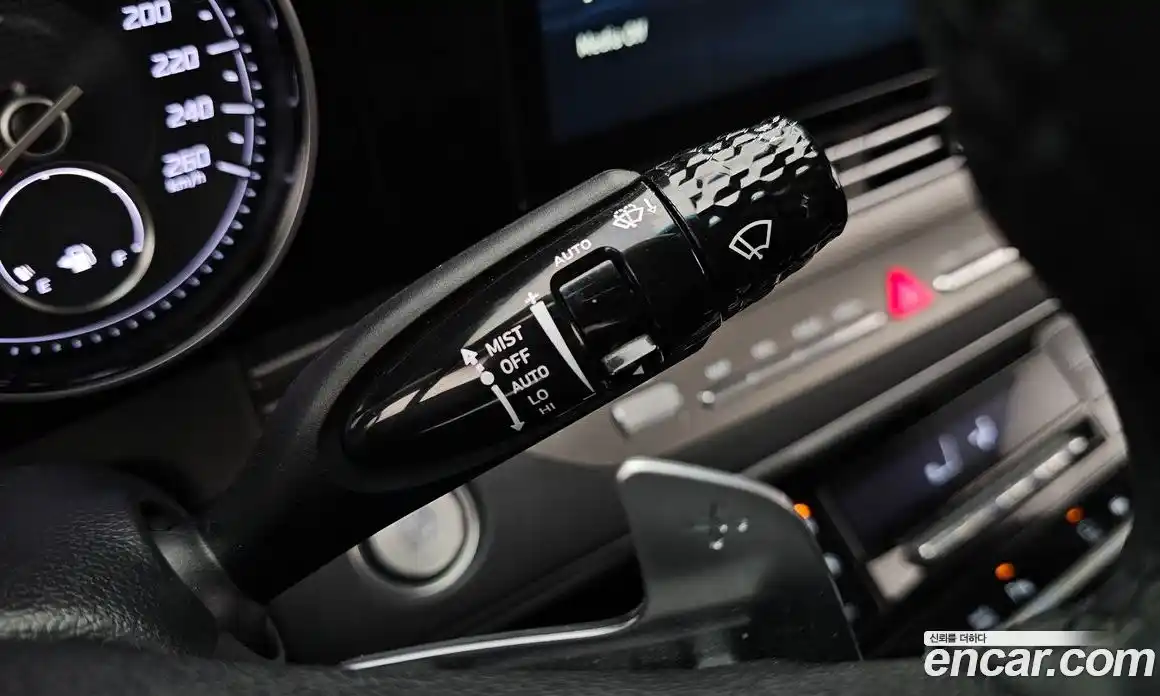 Hyundai Grandeur 2022 2.5 автомат (гидро), фото 27