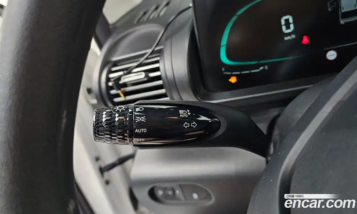 Hyundai Casper 2023 1.0 автомат (гидро), фото 23
