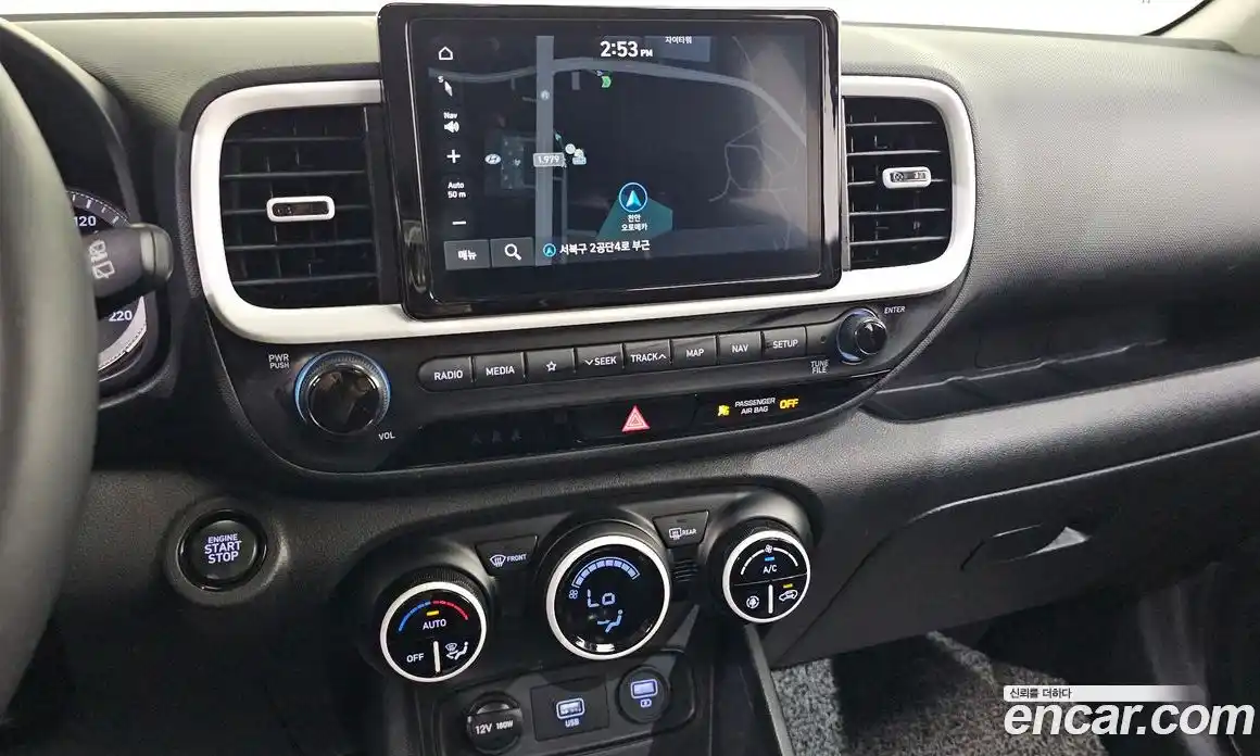 Hyundai Venue 2021 1.6 автомат (гидро), фото 17