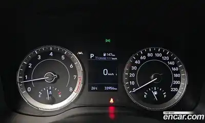 Hyundai Venue 2021 1.6 автомат (гидро), миниатюра 8