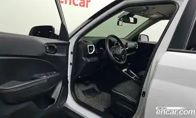 Hyundai Venue 2021 1.6 автомат (гидро), миниатюра 10