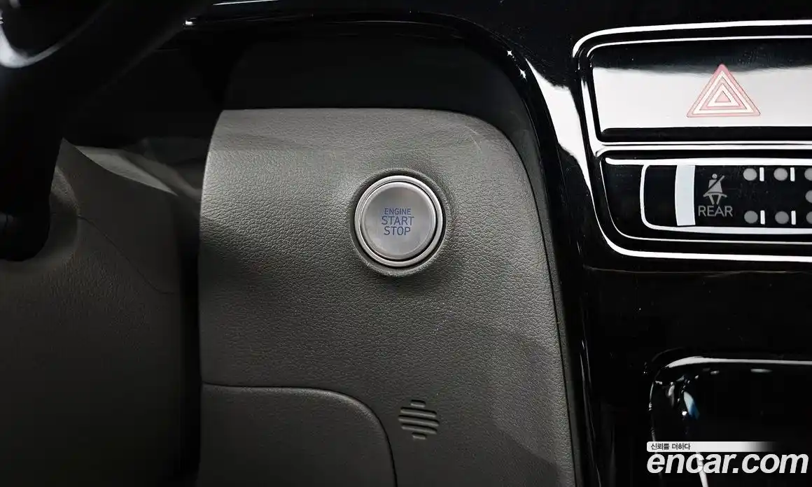 Hyundai Staria 2021 2.2 автомат (гидро), фото 29