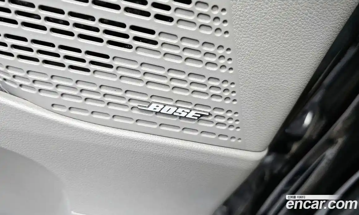 Hyundai Staria 2021 2.2 автомат (гидро), фото 32