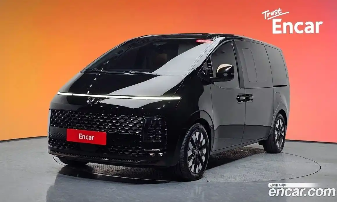 Hyundai Staria 2021 2.2 автомат (гидро), фото 34