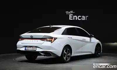 Hyundai Avante 2020 1.6 автомат (гидро), миниатюра 2