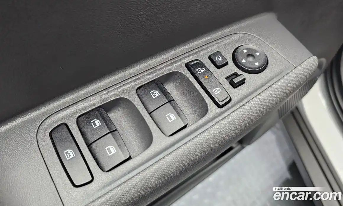 Hyundai Casper 2025 1.0 автомат (гидро), фото 29