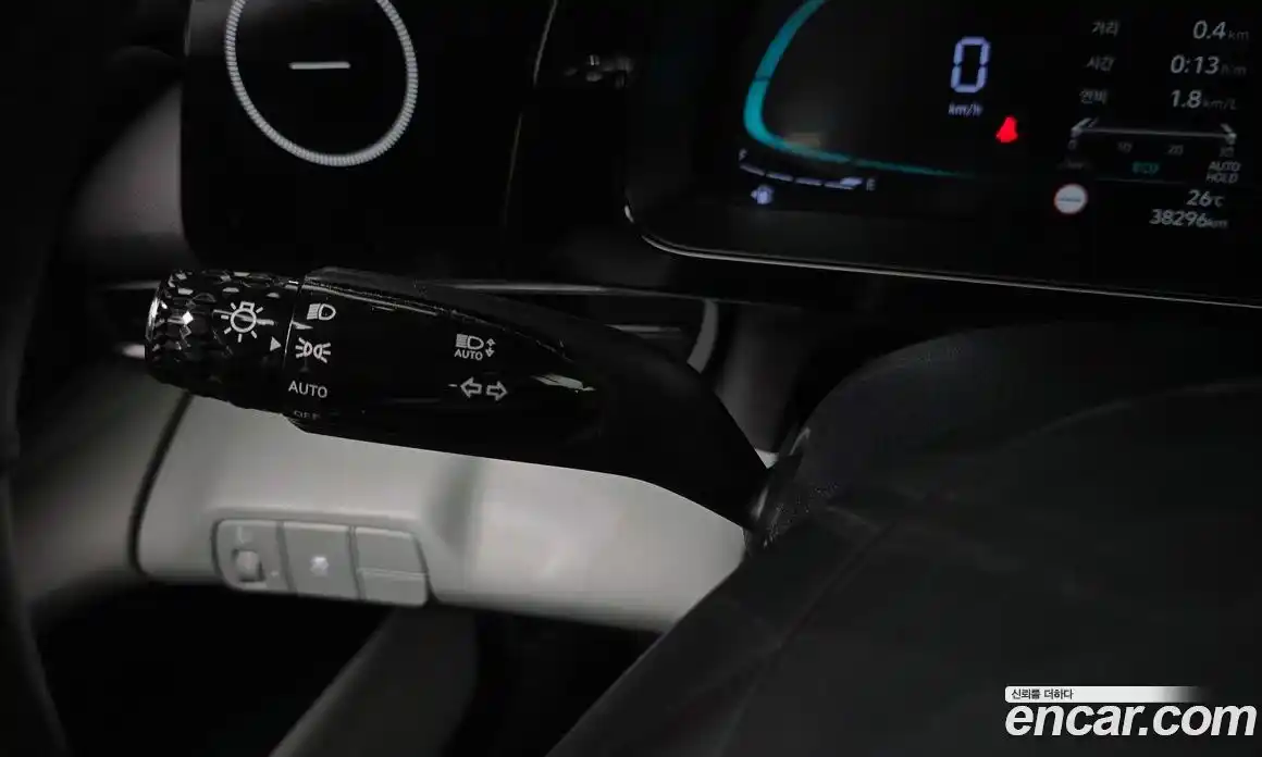 Hyundai Avante 2023 1.6 автомат (гидро), фото 28