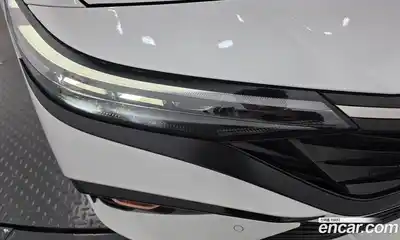 Hyundai Avante 2023 1.6 автомат (гидро), миниатюра 8